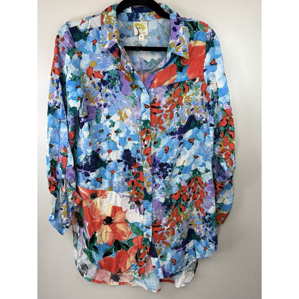 Fig And Flower Bright Floral Button Up‎ Size M